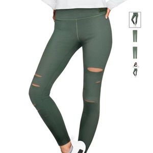 Victoria's Secret PINK Ultimate Slashed Legging